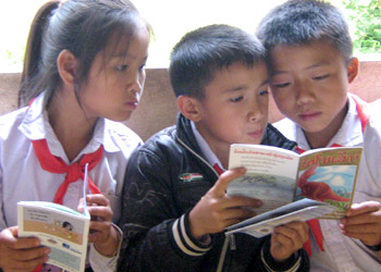 Lao children reading
