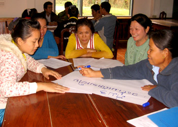 Reading room volunteers at a workshop in Nan district